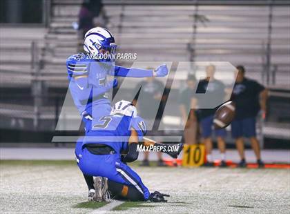 Thumbnail 2 in Schurr @ San Dimas photogallery.