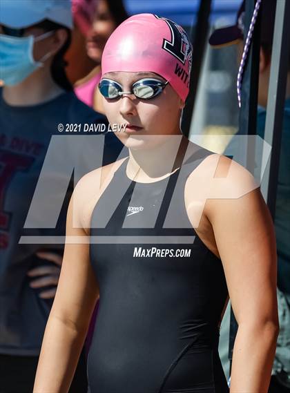 Thumbnail 2 in Husky Invitational  photogallery.