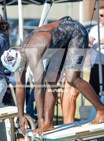 Thumbnail 2 in Husky Invitational  photogallery.