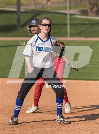 Thumbnail 1 in Lawrence North @ Indianapolis Bishop Chatard photogallery.