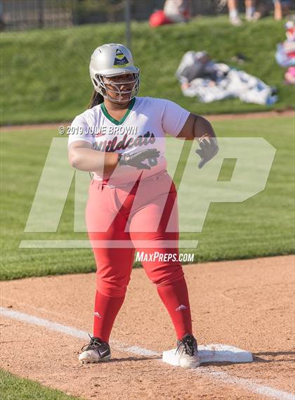 Thumbnail 1 in Lawrence North @ Indianapolis Bishop Chatard photogallery.