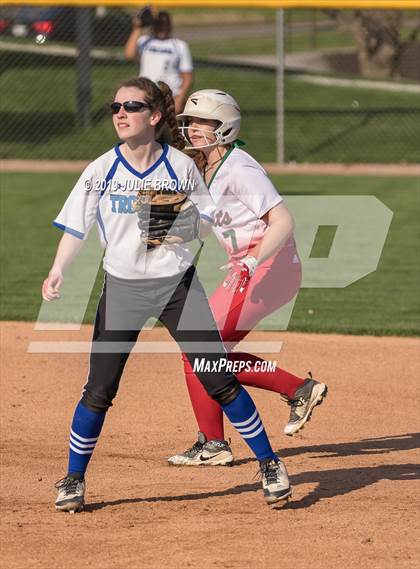 Thumbnail 1 in Lawrence North @ Indianapolis Bishop Chatard photogallery.