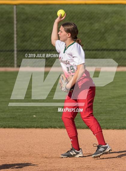 Thumbnail 3 in Lawrence North @ Indianapolis Bishop Chatard photogallery.