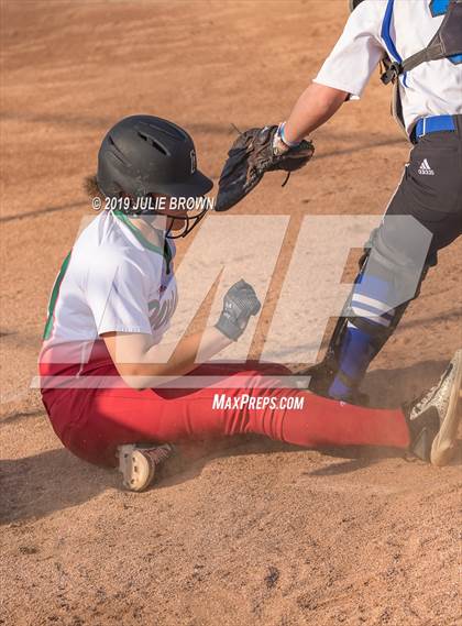 Thumbnail 3 in Lawrence North @ Indianapolis Bishop Chatard photogallery.