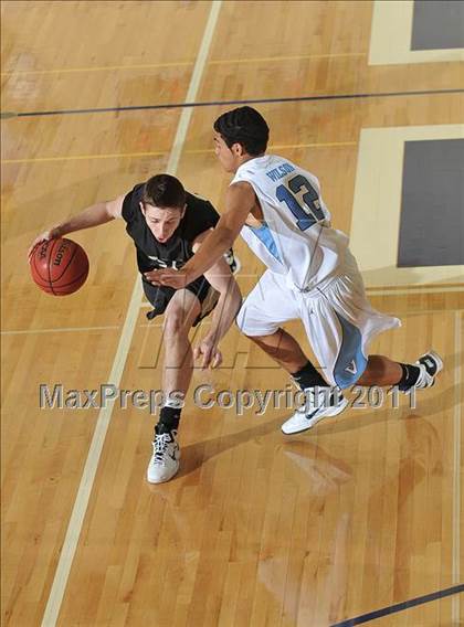 Thumbnail 1 in Green Mountain vs. Valor Christian (4A JeffCo Tournament) photogallery.