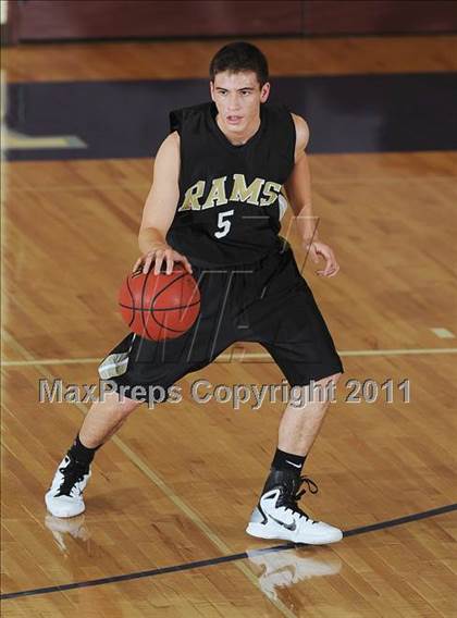 Thumbnail 2 in Green Mountain vs. Valor Christian (4A JeffCo Tournament) photogallery.