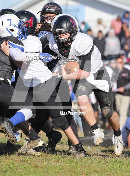 Thumbnail 3 in Highland @ Cahokia (IHSA 5A First Round Playoff) photogallery.