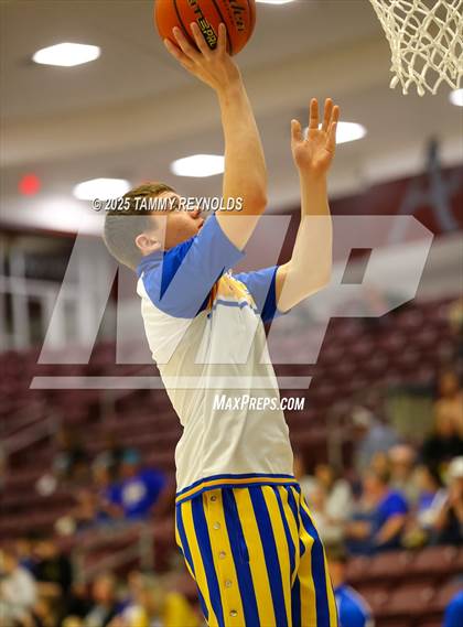 Thumbnail 2 in Brookeland vs. Perrin-Whitt (UIL Basketball 1A D1 Regional Final) photogallery.