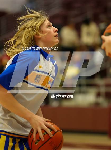 Thumbnail 3 in Brookeland vs. Perrin-Whitt (UIL Basketball 1A D1 Regional Final) photogallery.
