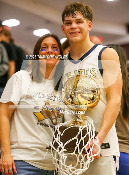 Thumbnail 3 in Brookeland vs. Perrin-Whitt (UIL Basketball 1A D1 Regional Final) photogallery.