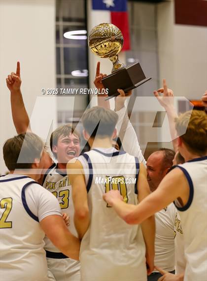 Thumbnail 1 in Brookeland vs. Perrin-Whitt (UIL Basketball 1A D1 Regional Final) photogallery.