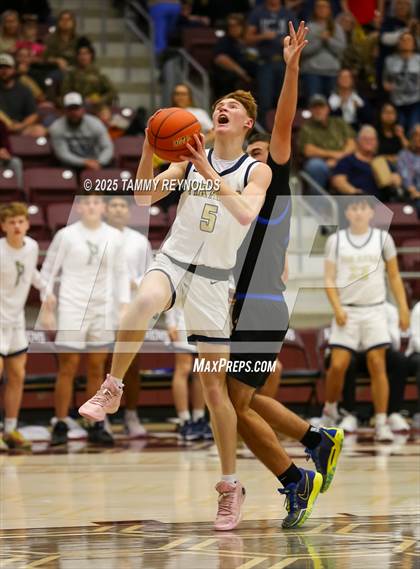 Thumbnail 3 in Brookeland vs. Perrin-Whitt (UIL Basketball 1A D1 Regional Final) photogallery.