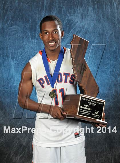 Thumbnail 2 in St. Joseph Notre Dame (CIF State D5 Award Photos) photogallery.