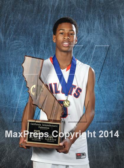 Thumbnail 1 in St. Joseph Notre Dame (CIF State D5 Award Photos) photogallery.