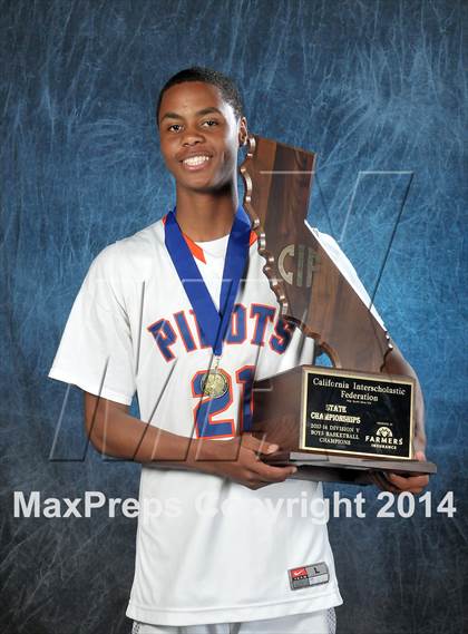 Thumbnail 2 in St. Joseph Notre Dame (CIF State D5 Award Photos) photogallery.