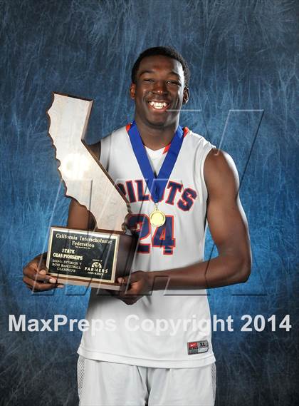 Thumbnail 2 in St. Joseph Notre Dame (CIF State D5 Award Photos) photogallery.