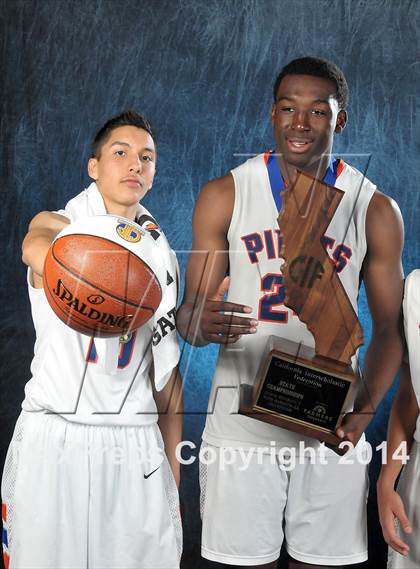 Thumbnail 1 in St. Joseph Notre Dame (CIF State D5 Award Photos) photogallery.