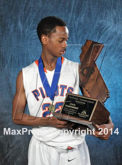 Thumbnail 1 in St. Joseph Notre Dame (CIF State D5 Award Photos) photogallery.