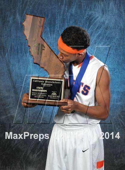 Thumbnail 1 in St. Joseph Notre Dame (CIF State D5 Award Photos) photogallery.