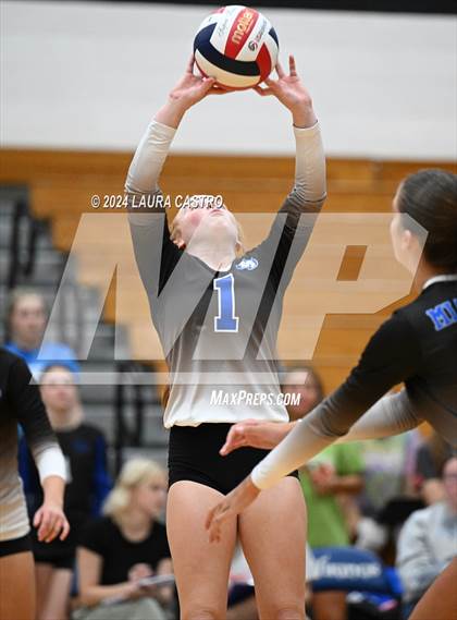 Thumbnail 2 in Wayne @ Miamisburg photogallery.
