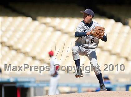 Thumbnail 3 in Venice vs. Westchester (CIF LACS D2 Final) photogallery.