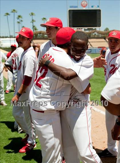 Thumbnail 1 in Venice vs. Westchester (CIF LACS D2 Final) photogallery.