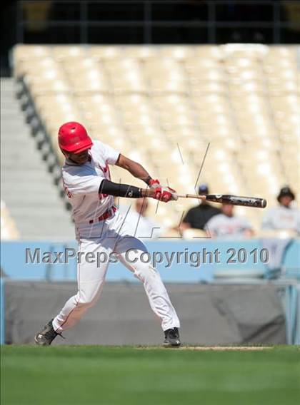 Thumbnail 2 in Venice vs. Westchester (CIF LACS D2 Final) photogallery.