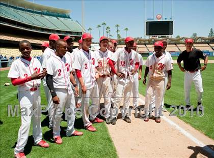 Thumbnail 1 in Venice vs. Westchester (CIF LACS D2 Final) photogallery.