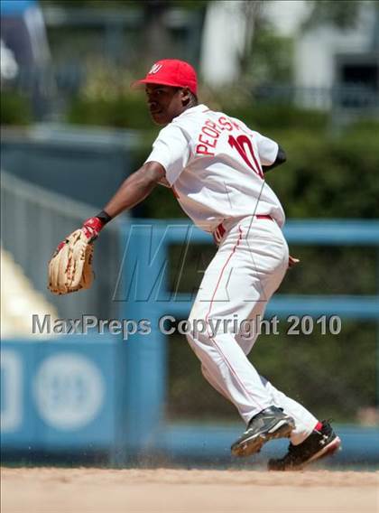 Thumbnail 2 in Venice vs. Westchester (CIF LACS D2 Final) photogallery.