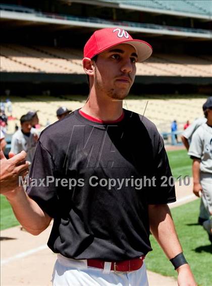 Thumbnail 1 in Venice vs. Westchester (CIF LACS D2 Final) photogallery.