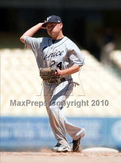 Thumbnail 3 in Venice vs. Westchester (CIF LACS D2 Final) photogallery.