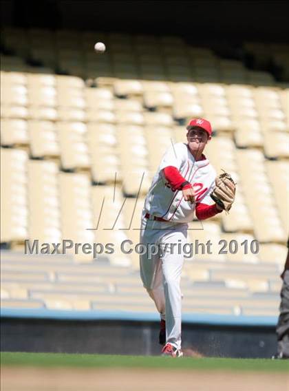 Thumbnail 1 in Venice vs. Westchester (CIF LACS D2 Final) photogallery.