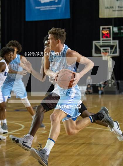 Thumbnail 2 in Federal Way vs. Curtis (WIAA 4A 3rd/5th Place) photogallery.