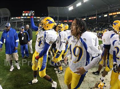 Thumbnail 3 in Grant vs. Poly (CIF State Open Bowl Final) photogallery.