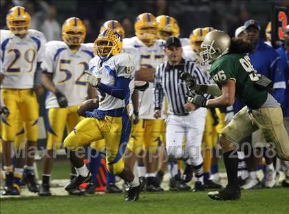 Thumbnail 3 in Grant vs. Poly (CIF State Open Bowl Final) photogallery.