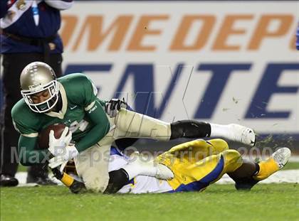 Thumbnail 3 in Grant vs. Poly (CIF State Open Bowl Final) photogallery.