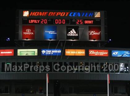 Thumbnail 3 in Grant vs. Poly (CIF State Open Bowl Final) photogallery.