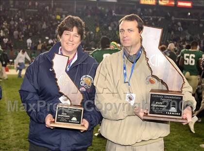 Thumbnail 2 in Grant vs. Poly (CIF State Open Bowl Final) photogallery.