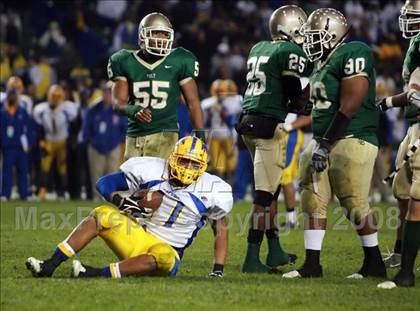 Thumbnail 2 in Grant vs. Poly (CIF State Open Bowl Final) photogallery.