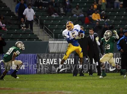 Thumbnail 1 in Grant vs. Poly (CIF State Open Bowl Final) photogallery.