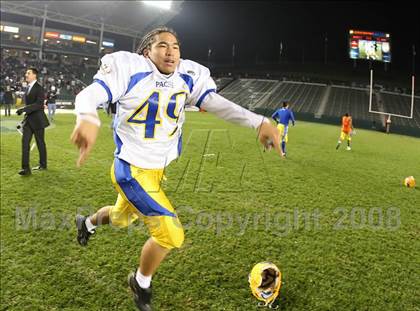 Thumbnail 2 in Grant vs. Poly (CIF State Open Bowl Final) photogallery.