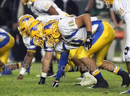 Thumbnail 2 in Grant vs. Poly (CIF State Open Bowl Final) photogallery.