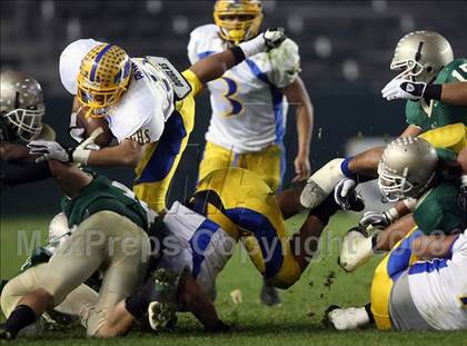 Thumbnail 2 in Grant vs. Poly (CIF State Open Bowl Final) photogallery.