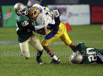 Thumbnail 1 in Grant vs. Poly (CIF State Open Bowl Final) photogallery.