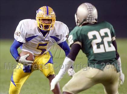 Thumbnail 2 in Grant vs. Poly (CIF State Open Bowl Final) photogallery.