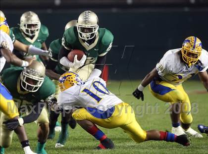 Thumbnail 3 in Grant vs. Poly (CIF State Open Bowl Final) photogallery.