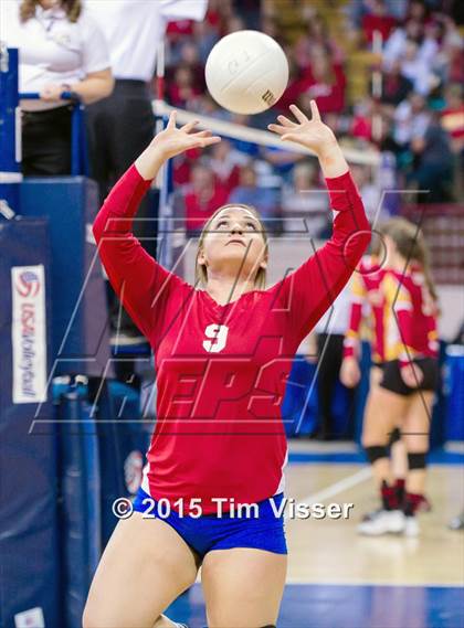 Thumbnail 3 in La Veta vs. Springfield (CHSAA 1A Playoff) photogallery.
