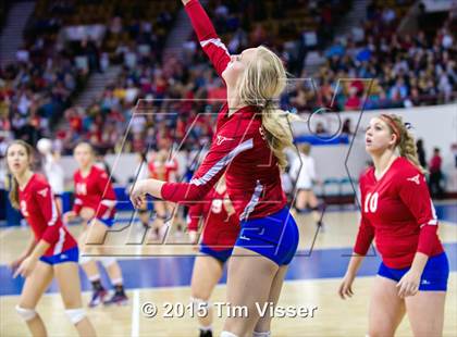 Thumbnail 1 in La Veta vs. Springfield (CHSAA 1A Playoff) photogallery.