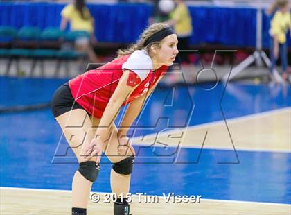 Thumbnail 3 in La Veta vs. Springfield (CHSAA 1A Playoff) photogallery.