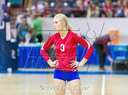 Thumbnail 2 in La Veta vs. Springfield (CHSAA 1A Playoff) photogallery.